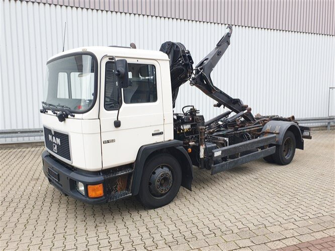후크 리프트 트럭, 크레인 트럭 MAN 14.152 F 4x2 BB 14.152 F 4x2 BB mit Kran Hiab 060-2 : 사진 8