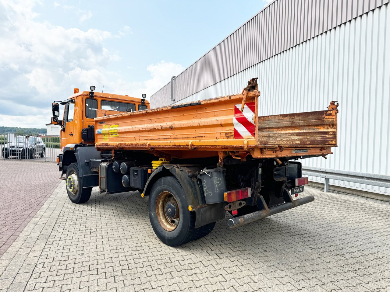 MAN LE 18.280 4X4 BB LE 18.280 4X4 BB, Winterdienstausstattung, Grüne Plakette - 덤프트럭, 크레인 트럭 : 사진 2 MAN LE 18.280 4X4 BB LE 18.280 4X4 BB, Winterdienstausstattung, Grüne Plakette - 덤프트럭, 크레인 트럭 : 사진 2