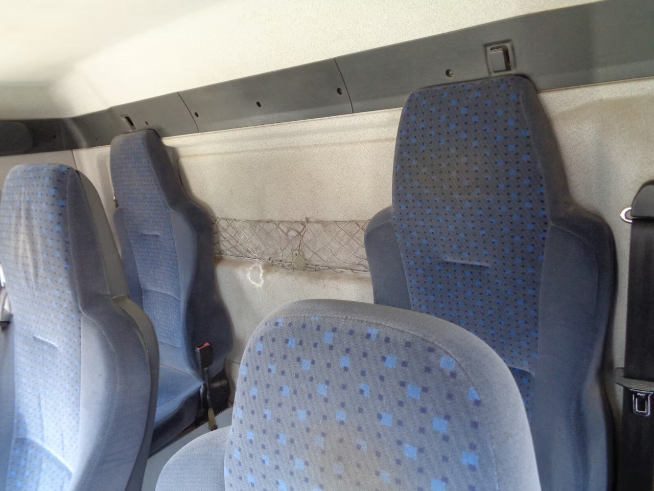 MAN TGA 18.350 LL 4x2 TGA 18.350 LL 4x2, 5 Sitze - 트럭 : 사진 3 MAN TGA 18.350 LL 4x2 TGA 18.350 LL 4x2, 5 Sitze - 트럭 : 사진 3