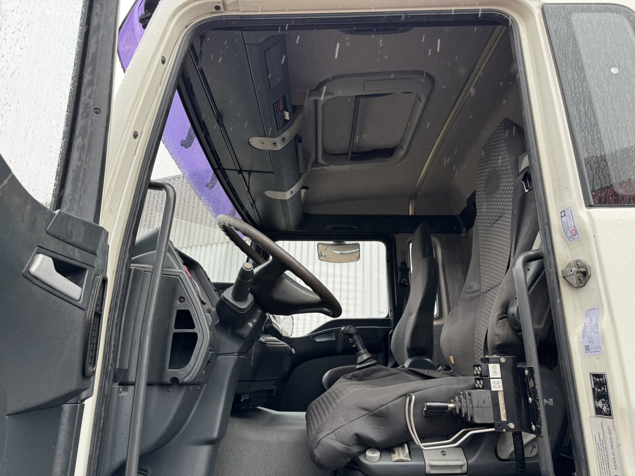 MAN TGA 33.350 6X4 BB TGA 33.350 6X4 BB mit Kran Hiab 166 E-3 HiDuo, Funk - 후크 리프트 트럭, 크레인 트럭 : 사진 5 MAN TGA 33.350 6X4 BB TGA 33.350 6X4 BB mit Kran Hiab 166 E-3 HiDuo, Funk - 후크 리프트 트럭, 크레인 트럭 : 사진 5