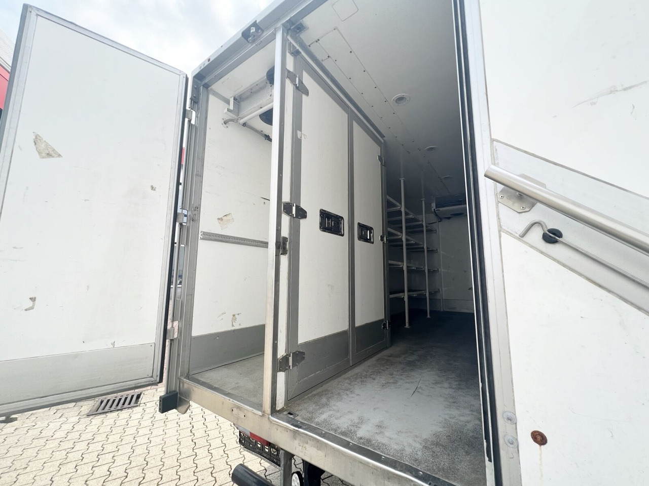 MAN TGL 8.180 4x2 BL TGL 8.180 4x2 BL, Kühlkoffer, Carrier Supra 850Mi - 냉동탑차 : 사진 5 MAN TGL 8.180 4x2 BL TGL 8.180 4x2 BL, Kühlkoffer, Carrier Supra 850Mi - 냉동탑차 : 사진 5