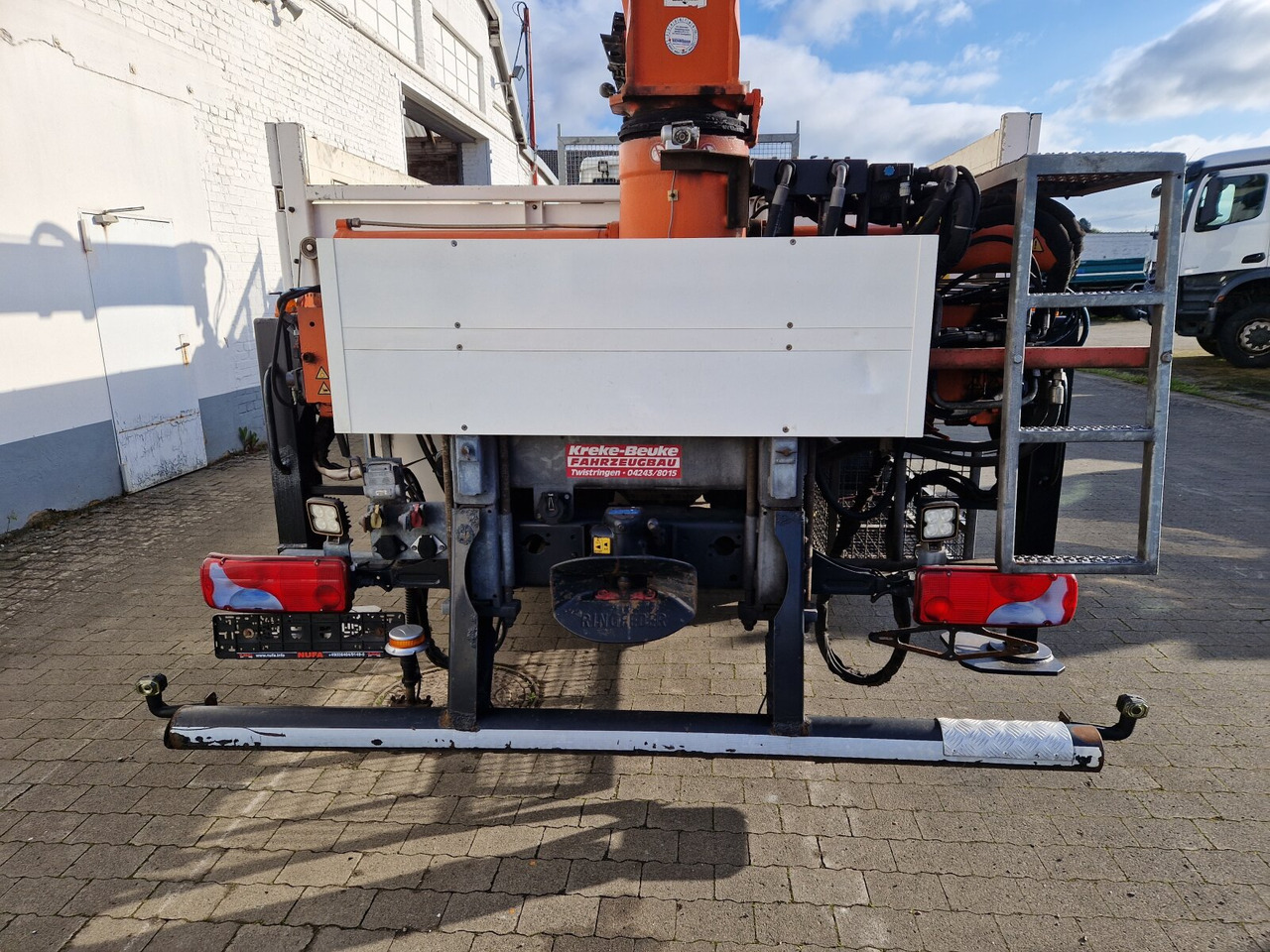 MAN TGM 18.340 4x2 BL TGM 18.340 4x2 BL, Atlas Ladekran 135.2 V, 9.8m - 1040 kg - 크레인 트럭, 드롭사이드/ 플랫베드 트럭 : 사진 4 MAN TGM 18.340 4x2 BL TGM 18.340 4x2 BL, Atlas Ladekran 135.2 V, 9.8m - 1040 kg - 크레인 트럭, 드롭사이드/ 플랫베드 트럭 : 사진 4