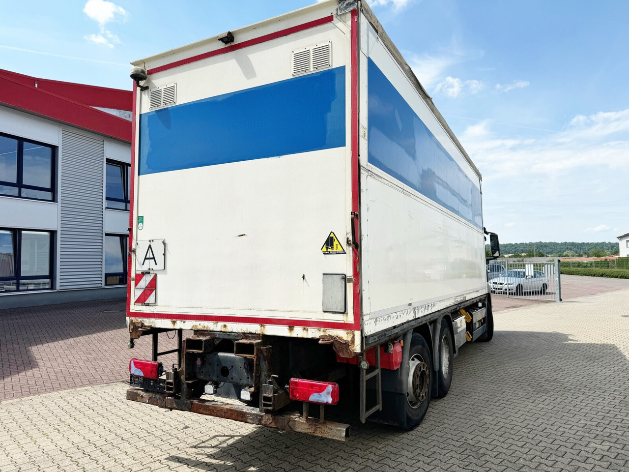 박스 트럭 MAN TGS 26.360 6X2-4 BL TGS 26.360 6X2-4 BL, Lift-/Lenkachse, Stapleraufnahme : 사진 10