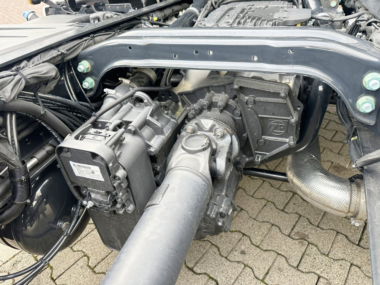 MAN TGS 26.480 6x2-4 LL TGS 26.480 6x2-4 LL, Retarder, Lenk-/Liftachse, Standklima - 캡 새시 트럭 : 사진 5 MAN TGS 26.480 6x2-4 LL TGS 26.480 6x2-4 LL, Retarder, Lenk-/Liftachse, Standklima - 캡 새시 트럭 : 사진 5