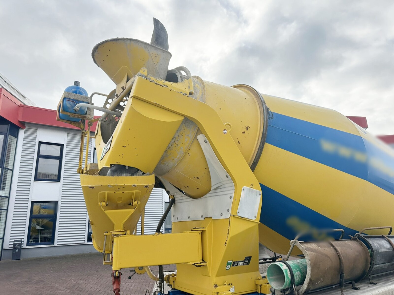 MAN TGS 32.400 8X4 BB TGS 32.400 8x4 BB, Stetter ca. 9m³ - 콘크리트 믹서 트럭 : 사진 3 MAN TGS 32.400 8X4 BB TGS 32.400 8x4 BB, Stetter ca. 9m³ - 콘크리트 믹서 트럭 : 사진 3