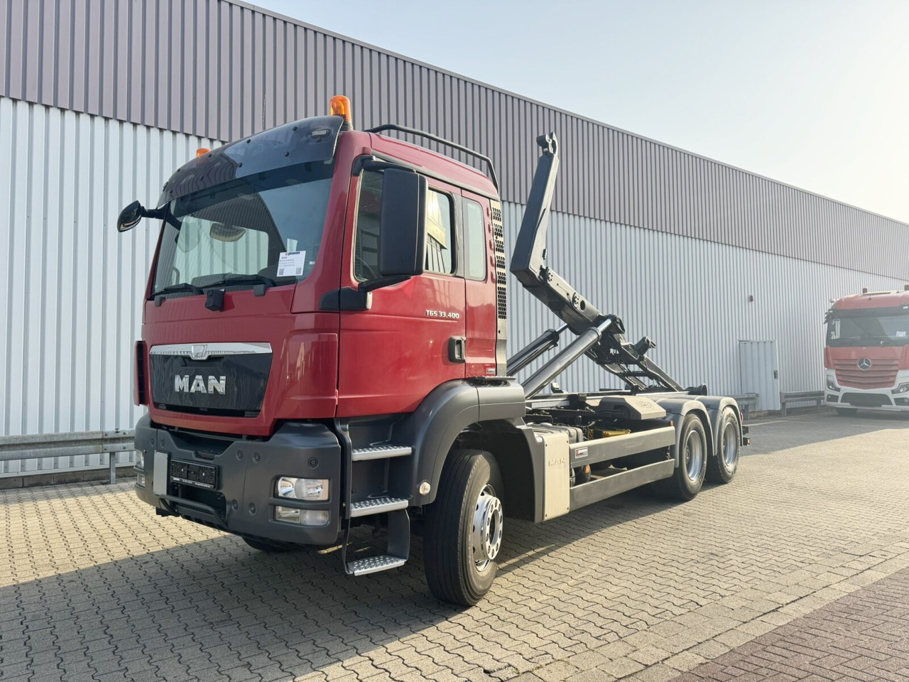 MAN TGS 33.400 6x4 BL TGS 33.400 6x4 BL, Navi - 후크 리프트 트럭 : 사진 1 MAN TGS 33.400 6x4 BL TGS 33.400 6x4 BL, Navi - 후크 리프트 트럭 : 사진 1