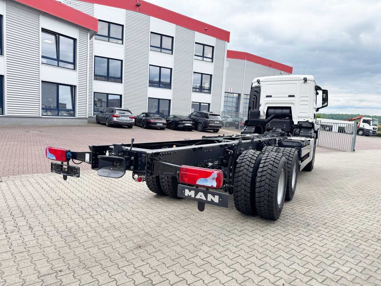 리스 MAN TGS 33.480 6x6 BB CH TGS 33.480 6x6 BB CH, Hohe Bauart, Nebenantrieb MAN TGS 33.480 6x6 BB CH TGS 33.480 6x6 BB CH, Hohe Bauart, Nebenantrieb : 사진 10
