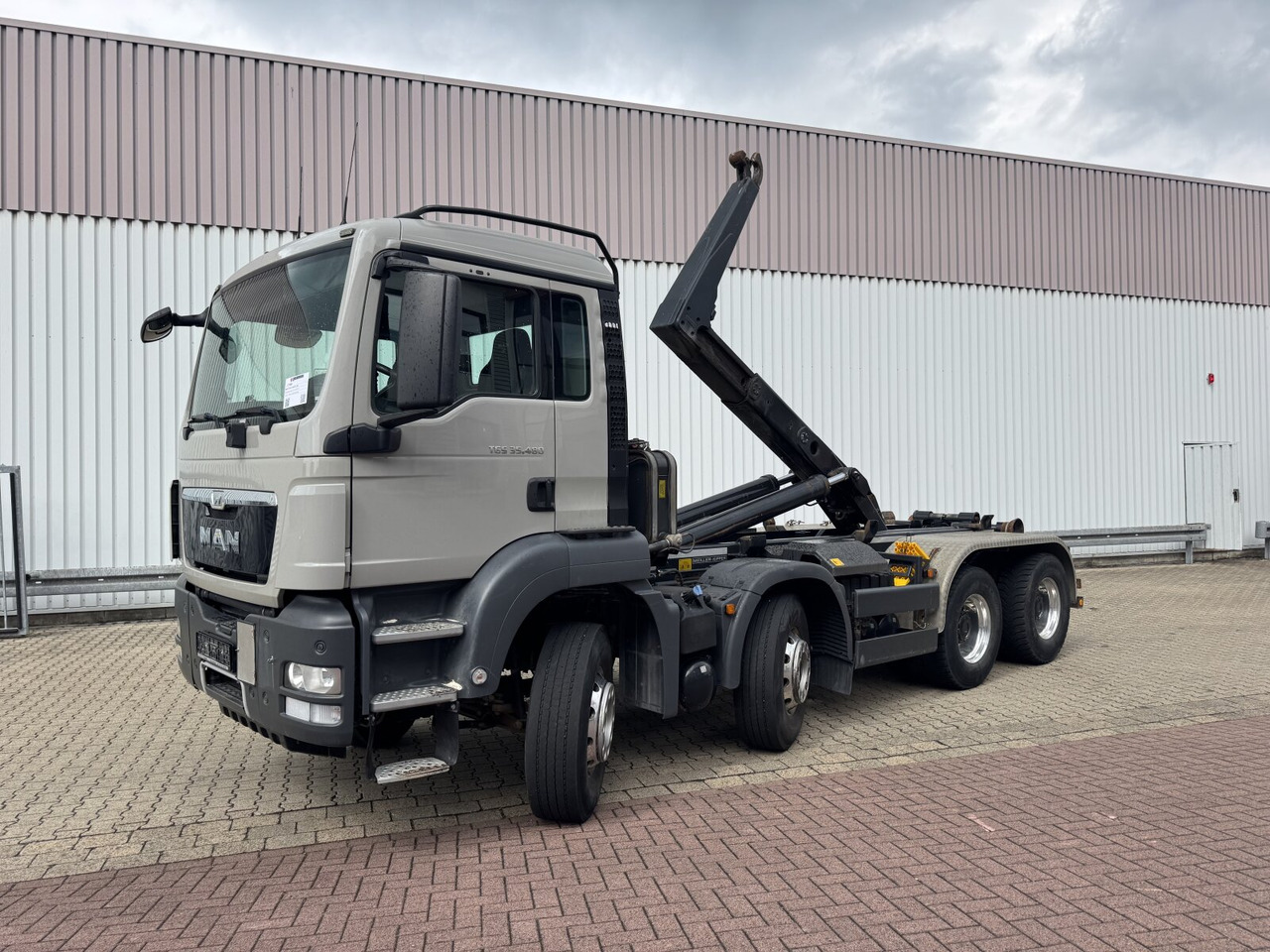MAN TGS 35.480 8x4 BL TGS 35.480 8x4 BL, Meiller RK 30.62 bis 6,5 m Beh. - 후크 리프트 트럭 : 사진 1 MAN TGS 35.480 8x4 BL TGS 35.480 8x4 BL, Meiller RK 30.62 bis 6,5 m Beh. - 후크 리프트 트럭 : 사진 1