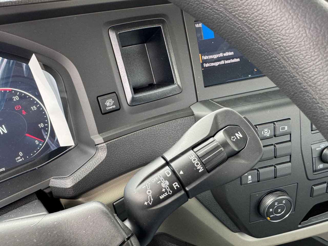 MAN TGS 35.480 8x8 BB CH TGS 35.480 8x8 BB CH, Meiller Stahlmulde 18m³ - 덤프 : 사진 5 MAN TGS 35.480 8x8 BB CH TGS 35.480 8x8 BB CH, Meiller Stahlmulde 18m³ - 덤프 : 사진 5