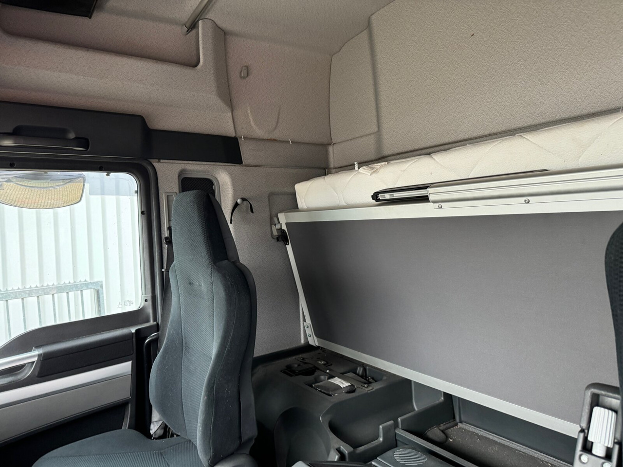 MAN TGX 18.360 4x2 LL TGX 18.360 4x2 LL, XLX-Fahrerhaus - 트럭 : 사진 5 MAN TGX 18.360 4x2 LL TGX 18.360 4x2 LL, XLX-Fahrerhaus - 트럭 : 사진 5