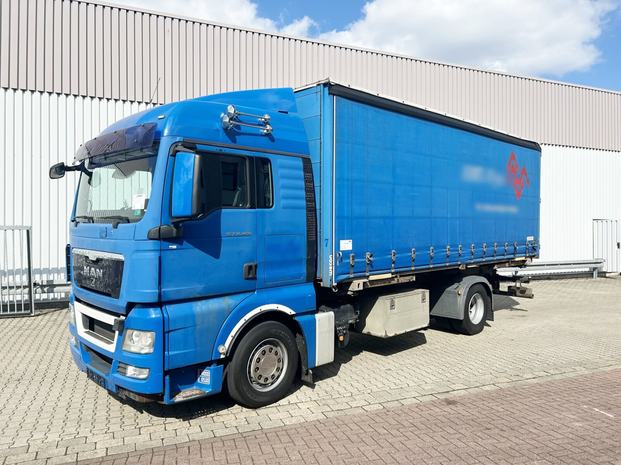 Interior photo 1: 트럭 MAN TGX 18.400 4X2 LL TGX 18.400 4X2 LL, Fahrschule, XLX-Fahrerhaus