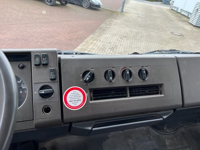 Mercedes-Benz 811 K 4x2 811 K 4x2 - 덤프트럭 : 사진 5 Mercedes-Benz 811 K 4x2 811 K 4x2 - 덤프트럭 : 사진 5