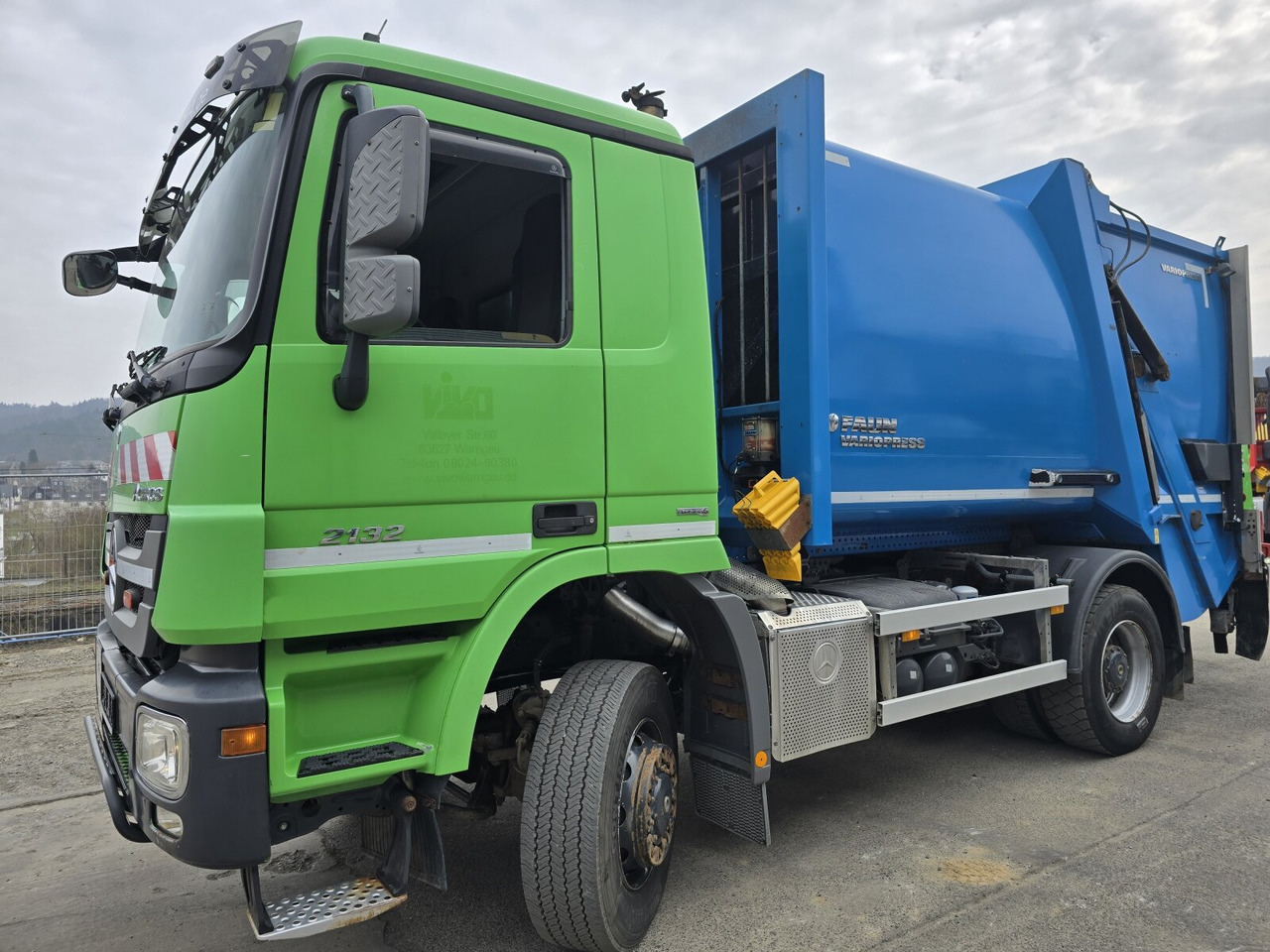 Mercedes-Benz Actros 2032 LA 4x4 Actros 2032 LA 4x4, Faun Variopress 310 ca. 10m³, Zöller Schüttung - 쓰레기차 : 사진 1 Mercedes-Benz Actros 2032 LA 4x4 Actros 2032 LA 4x4, Faun Variopress 310 ca. 10m³, Zöller Schüttung - 쓰레기차 : 사진 1