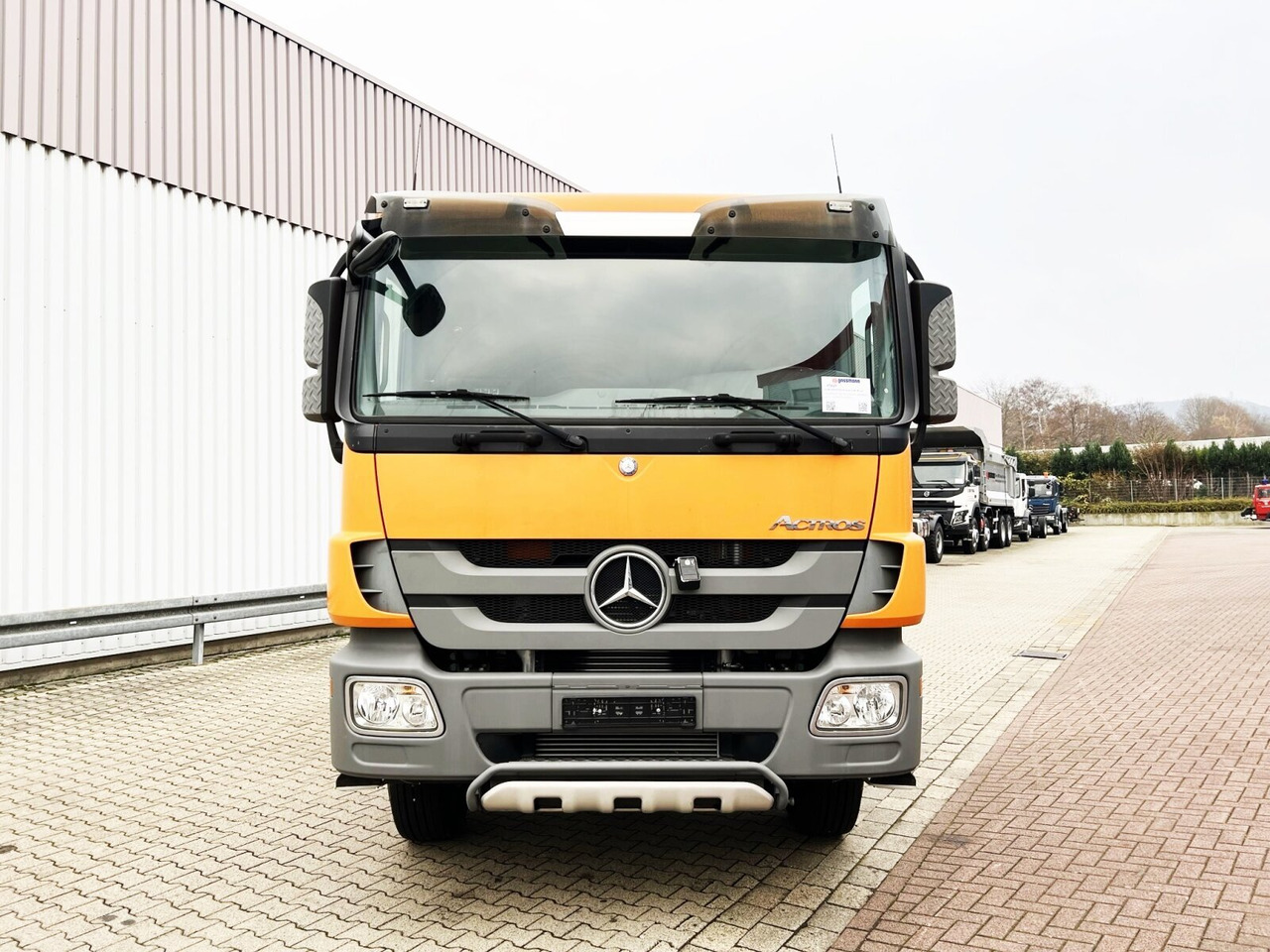 신규 캡 새시 트럭 Mercedes-Benz Actros 2141 K 4x2 Actros 2141 K 4x2 : 사진 9