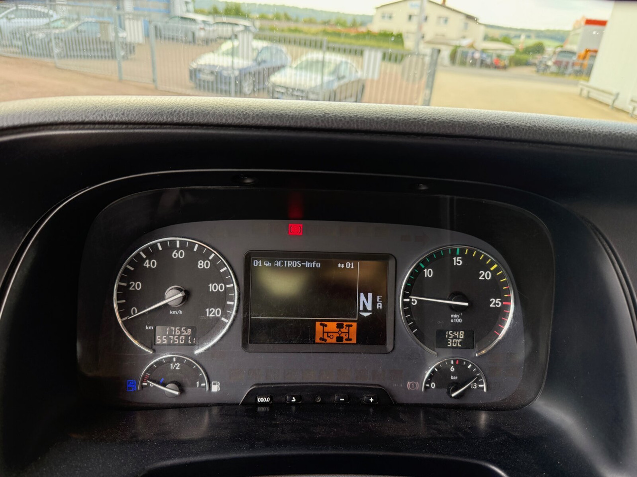 Mercedes-Benz Actros 2532 L 6x2 Actros 2532 L 6x2, Liftachse, Kran Hiab 244EP-5 HiDuo, Funk - 크레인 트럭, 드롭사이드/ 플랫베드 트럭 : 사진 4 Mercedes-Benz Actros 2532 L 6x2 Actros 2532 L 6x2, Liftachse, Kran Hiab 244EP-5 HiDuo, Funk - 크레인 트럭, 드롭사이드/ 플랫베드 트럭 : 사진 4