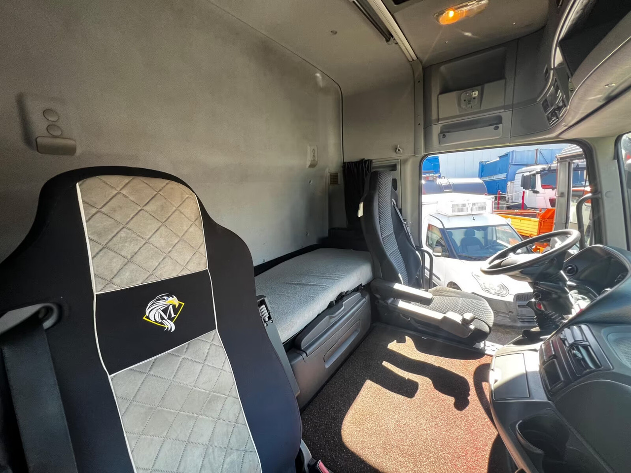 Mercedes-Benz Actros 2544 L 6x2 Actros 2544 L 6x2, Lenkachse, Kran MKG HLK531HP-a5, Funk - 드롭사이드/ 플랫베드 트럭, 크레인 트럭 : 사진 3 Mercedes-Benz Actros 2544 L 6x2 Actros 2544 L 6x2, Lenkachse, Kran MKG HLK531HP-a5, Funk - 드롭사이드/ 플랫베드 트럭, 크레인 트럭 : 사진 3