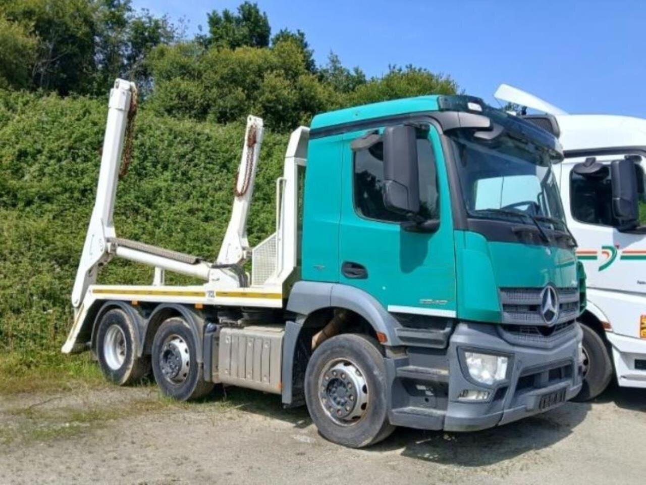 Mercedes-Benz Antos 2540 L 6x2 Antos 2540 L 6x2, Vorlaufachse lenk-,liftbar - 스킵 로더 트럭 : 사진 1 Mercedes-Benz Antos 2540 L 6x2 Antos 2540 L 6x2, Vorlaufachse lenk-,liftbar - 스킵 로더 트럭 : 사진 1