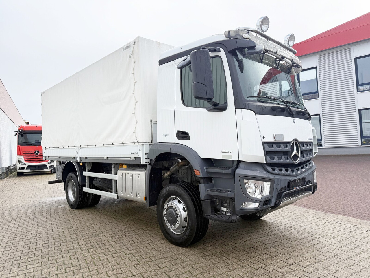 드롭사이드/ 플랫베드 트럭 Mercedes-Benz Arocs 1827/30 A 4x4 Arocs 1827/30 A 4x4, Ex-! : 사진 9