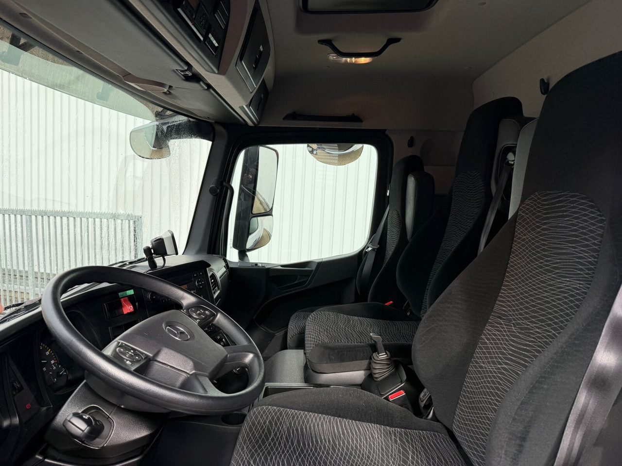 드롭사이드/ 플랫베드 트럭 Mercedes-Benz Arocs 1827/30 A 4x4 Arocs 1827/30 A 4x4, Ex-! : 사진 15