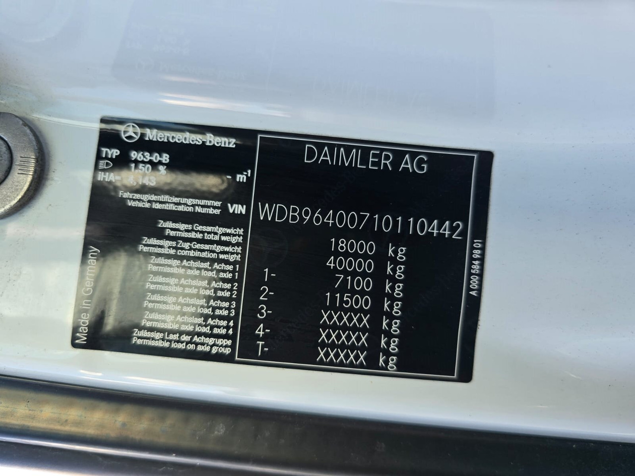 Mercedes-Benz Arocs 1827/30 A 4x4 Arocs 1827/30 A 4x4, mehrfach vorhanden! - 캡 새시 트럭 : 사진 4 Mercedes-Benz Arocs 1827/30 A 4x4 Arocs 1827/30 A 4x4, mehrfach vorhanden! - 캡 새시 트럭 : 사진 4