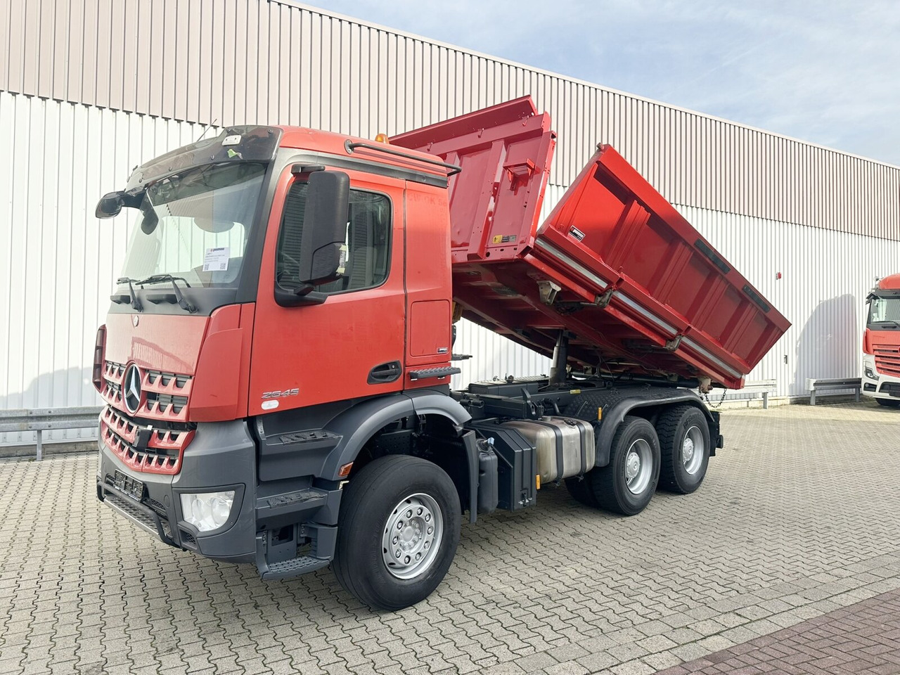 Mercedes-Benz Arocs 2645 K 6x4 Arocs 2645 K 6x4, Retarder, Bordmatik - 덤프트럭 : 사진 1 Mercedes-Benz Arocs 2645 K 6x4 Arocs 2645 K 6x4, Retarder, Bordmatik - 덤프트럭 : 사진 1