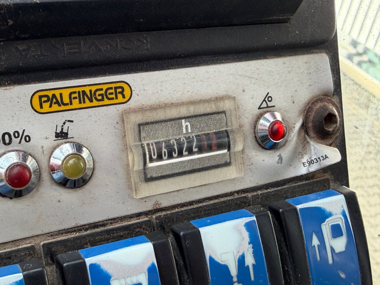 Mercedes-Benz Arocs 2648 6x4 Arocs 2648 6x4 mit Heckkran Epsilon M12Z83, Krankabine - 목재 트럭, 크레인 트럭 : 사진 5 Mercedes-Benz Arocs 2648 6x4 Arocs 2648 6x4 mit Heckkran Epsilon M12Z83, Krankabine - 목재 트럭, 크레인 트럭 : 사진 5