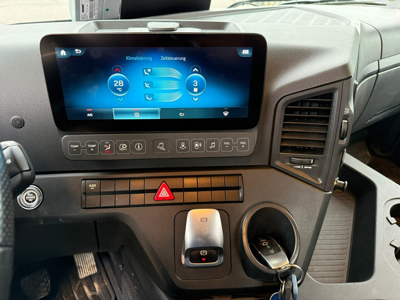 Mercedes-Benz Arocs 3243 B 8x4/4 Arocs 3243 B 8x4/4, MirrorCam, MultimediaCockpit, Navi, Betonmischer Intermix ca. 9m³ - 콘크리트 믹서 트럭 : 사진 2 Mercedes-Benz Arocs 3243 B 8x4/4 Arocs 3243 B 8x4/4, MirrorCam, MultimediaCockpit, Navi, Betonmischer Intermix ca. 9m³ - 콘크리트 믹서 트럭 : 사진 2