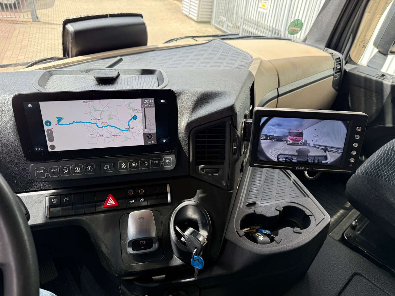 Mercedes-Benz Arocs 3351 6x4 Arocs 3351 6x4, Grounder, Retarder, Multimedia Cockpit, StreamSpace - 후크 리프트 트럭 : 사진 4 Mercedes-Benz Arocs 3351 6x4 Arocs 3351 6x4, Grounder, Retarder, Multimedia Cockpit, StreamSpace - 후크 리프트 트럭 : 사진 4
