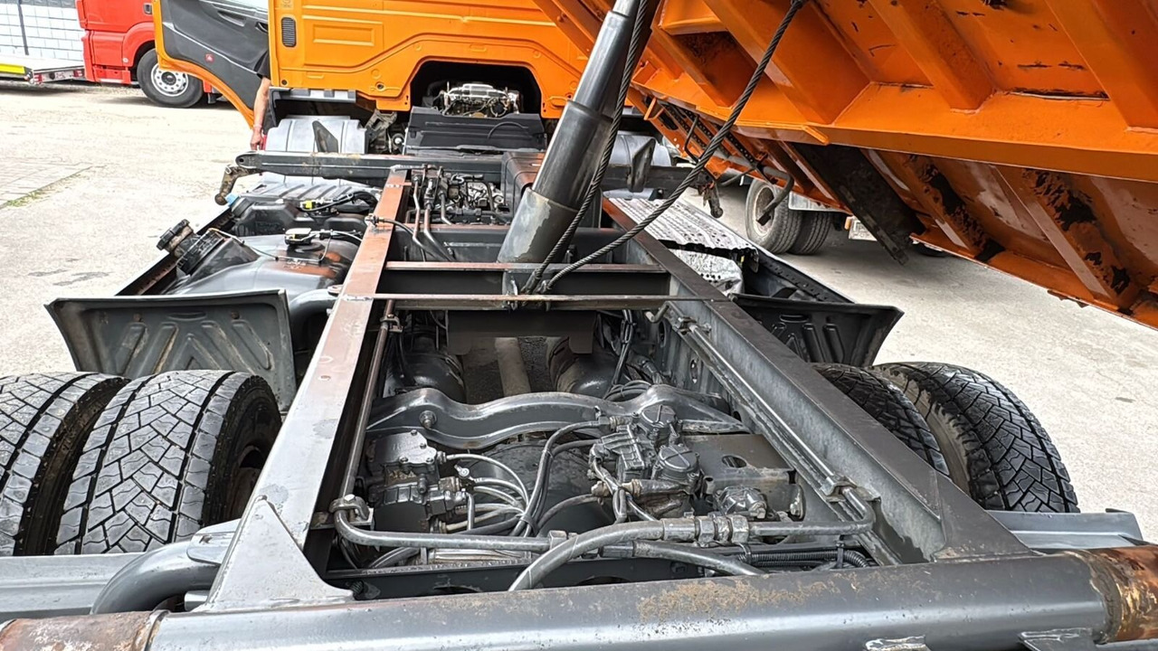 Mercedes-Benz Atego 1218/21 K Atego 1218/21 K, AHK - 덤프트럭 : 사진 2 Mercedes-Benz Atego 1218/21 K Atego 1218/21 K, AHK - 덤프트럭 : 사진 2