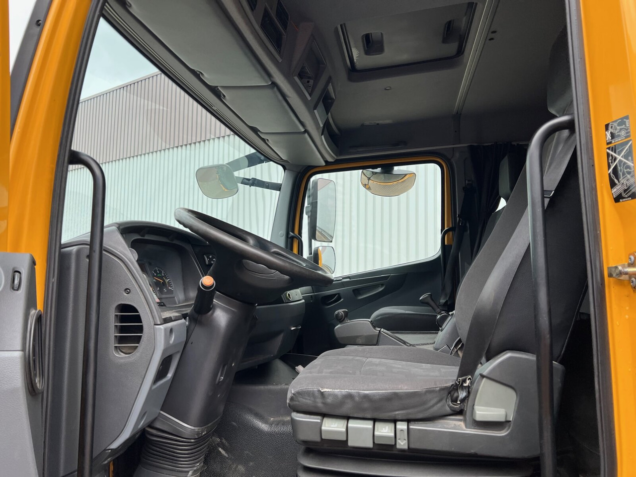 Mercedes-Benz Atego 1224 L 4x2 Atego 1224 L, Möbelkoffer, Dautel LBW, 42 cbm - 박스 트럭 : 사진 3 Mercedes-Benz Atego 1224 L 4x2 Atego 1224 L, Möbelkoffer, Dautel LBW, 42 cbm - 박스 트럭 : 사진 3