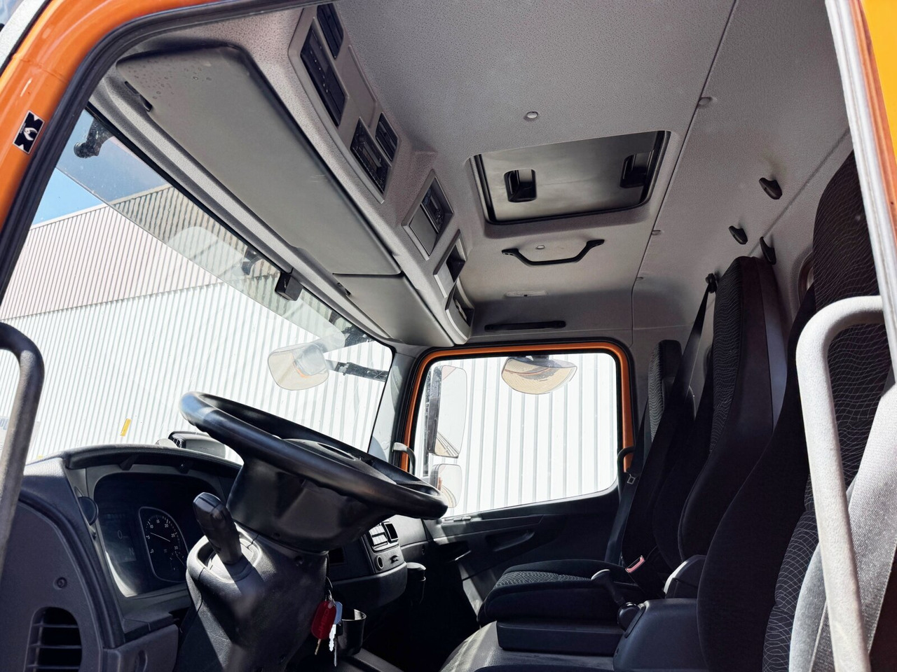 Mercedes-Benz Atego 1530 K 4x2 Atego 1530 K 4x2, Meiller 3-Seiten, 2x AHK - 덤프트럭 : 사진 3 Mercedes-Benz Atego 1530 K 4x2 Atego 1530 K 4x2, Meiller 3-Seiten, 2x AHK - 덤프트럭 : 사진 3