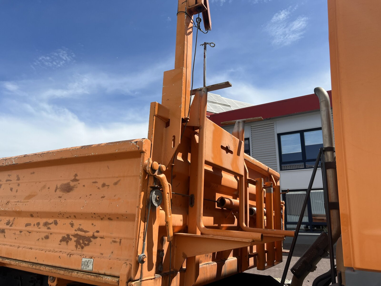 Mercedes-Benz Atego 1823 AK 4x4 Atego 1823 AK 4x4 - 덤프트럭 : 사진 3 Mercedes-Benz Atego 1823 AK 4x4 Atego 1823 AK 4x4 - 덤프트럭 : 사진 3