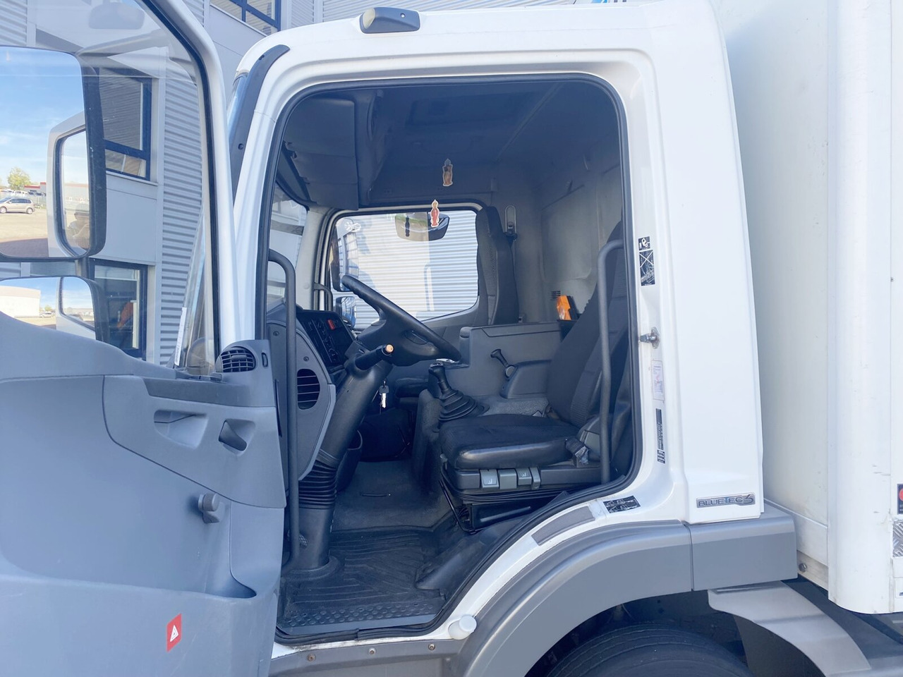 Mercedes-Benz Atego 816 4x2 Atego 816 4x2 mit Sörensen LBW - 박스 트럭 : 사진 5 Mercedes-Benz Atego 816 4x2 Atego 816 4x2 mit Sörensen LBW - 박스 트럭 : 사진 5
