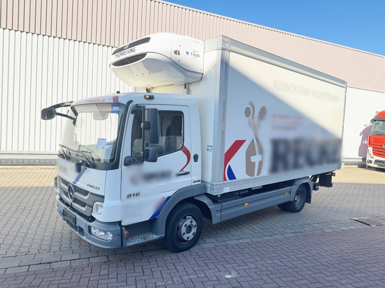Mercedes-Benz Atego 816 L 4x2 Atego 816 L 4x2, Kühlkoffer, ThermoKing, Trennwand, LBW MBB - 트럭 : 사진 1 Mercedes-Benz Atego 816 L 4x2 Atego 816 L 4x2, Kühlkoffer, ThermoKing, Trennwand, LBW MBB - 트럭 : 사진 1