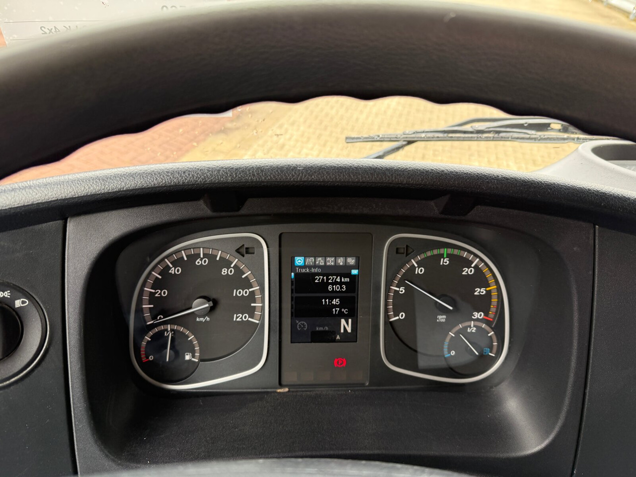 Mercedes-Benz Atego 818/23 LK 4x2 Atego 818/23 LK 4x2, 2x AHK - 덤프트럭 : 사진 4 Mercedes-Benz Atego 818/23 LK 4x2 Atego 818/23 LK 4x2, 2x AHK - 덤프트럭 : 사진 4