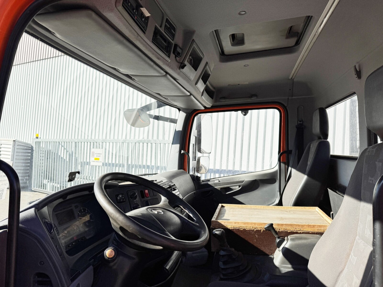 Mercedes-Benz Atego 818 K 4x2 Atego 818 K 4x2, 2x AHK - 덤프트럭 : 사진 2 Mercedes-Benz Atego 818 K 4x2 Atego 818 K 4x2, 2x AHK - 덤프트럭 : 사진 2