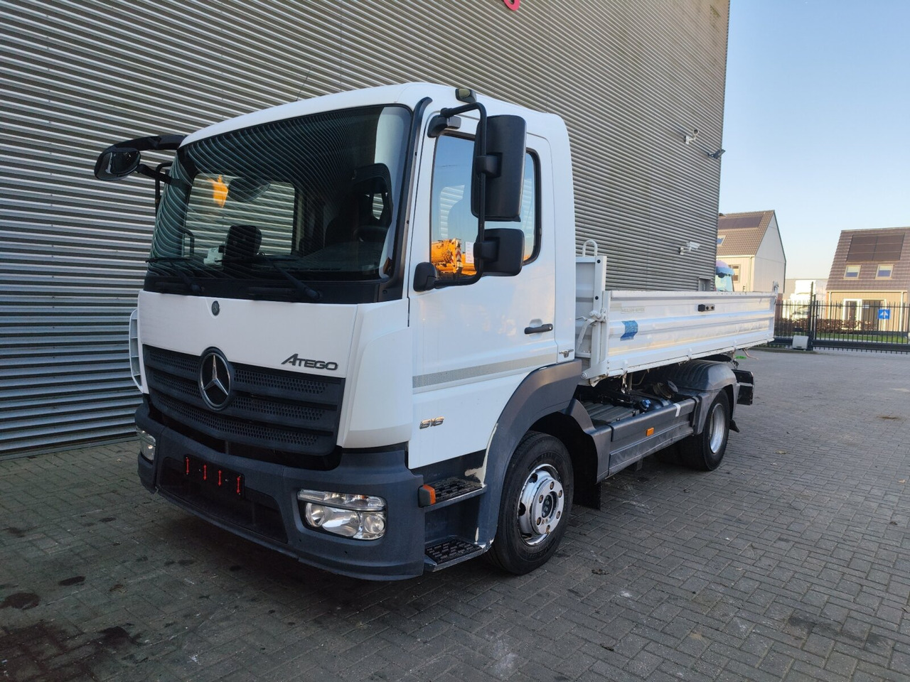 Mercedes-Benz Atego 818 K 4x2 Atego 818 K 4x2, Meiller-Kipper, - 덤프트럭 : 사진 1 Mercedes-Benz Atego 818 K 4x2 Atego 818 K 4x2, Meiller-Kipper, - 덤프트럭 : 사진 1
