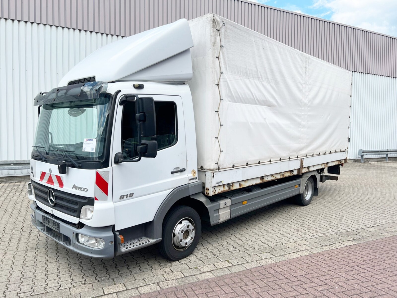 Mercedes-Benz Atego 818 L 4x2 Atego 818 L 4x2 mit LBW BÄR - 커튼사이더 트럭 : 사진 1 Mercedes-Benz Atego 818 L 4x2 Atego 818 L 4x2 mit LBW BÄR - 커튼사이더 트럭 : 사진 1
