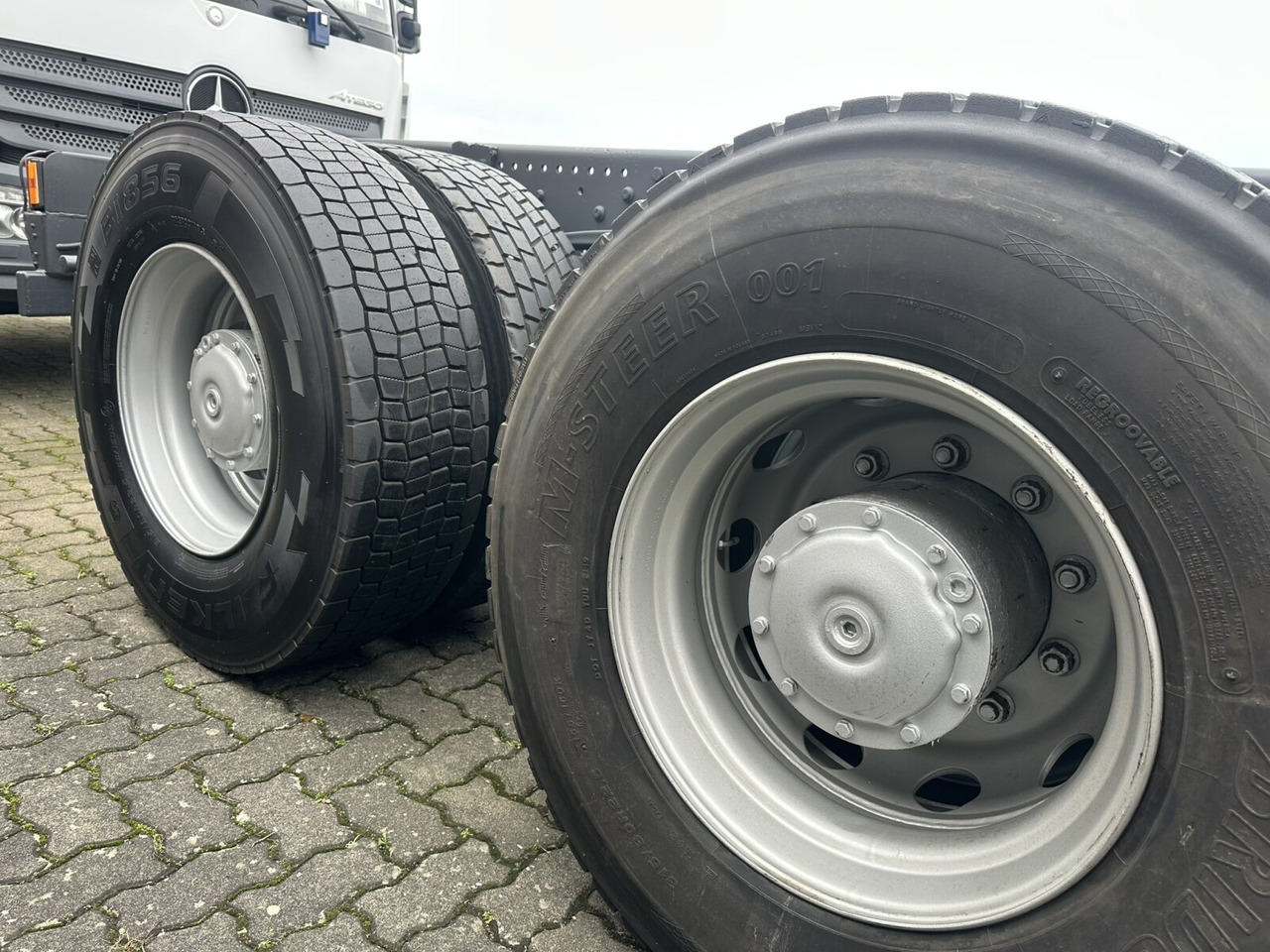 Mercedes-Benz Axor 2629 K 6x4 Axor 2629 K 6x4, PTO, Steel, Manual, 6-Zylinder - 캡 새시 트럭 : 사진 2 Mercedes-Benz Axor 2629 K 6x4 Axor 2629 K 6x4, PTO, Steel, Manual, 6-Zylinder - 캡 새시 트럭 : 사진 2