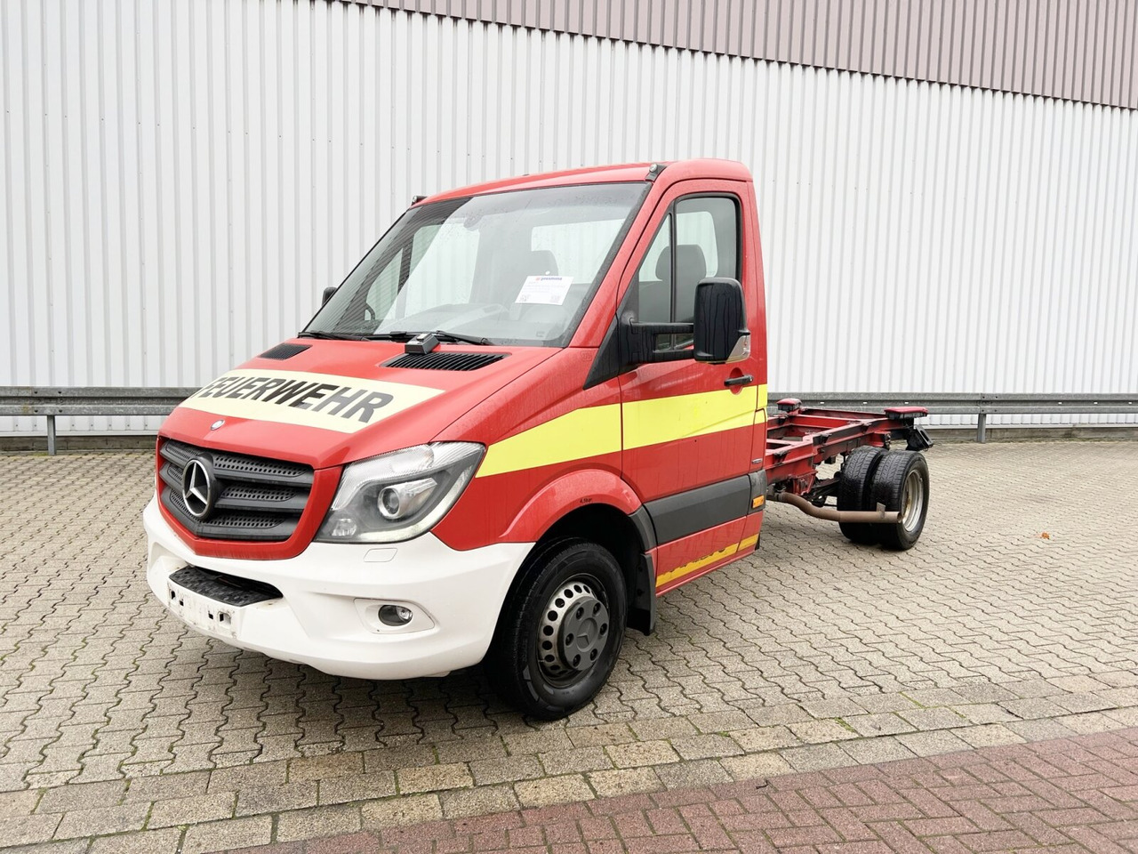 Mercedes-Benz Sprinter 516 CDI 4x2 Sprinter 516 CDI 4x2, Bi-Xenon - 캡 새시 트럭, 밴 : 사진 1 Mercedes-Benz Sprinter 516 CDI 4x2 Sprinter 516 CDI 4x2, Bi-Xenon - 캡 새시 트럭, 밴 : 사진 1