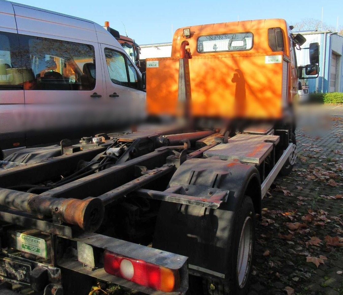 Mitsubishi Canter Fuso 6C18 4x4 Canter Fuso 6C18 4x4, Winterdienstausstattung, City-Abroller - 후크 리프트 트럭 : 사진 2 Mitsubishi Canter Fuso 6C18 4x4 Canter Fuso 6C18 4x4, Winterdienstausstattung, City-Abroller - 후크 리프트 트럭 : 사진 2