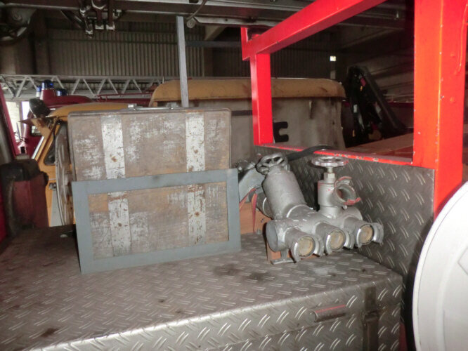 소방차 Renault G F231 4x2 : 사진 14