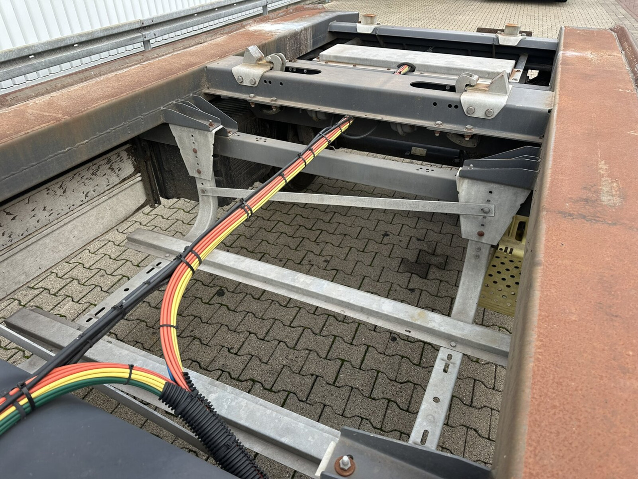 Schmitz Cargobull ACF 18 ACF 18 Abrollanhänger - 롤오프/ 스킵 트레일러 : 사진 5 Schmitz Cargobull ACF 18 ACF 18 Abrollanhänger - 롤오프/ 스킵 트레일러 : 사진 5