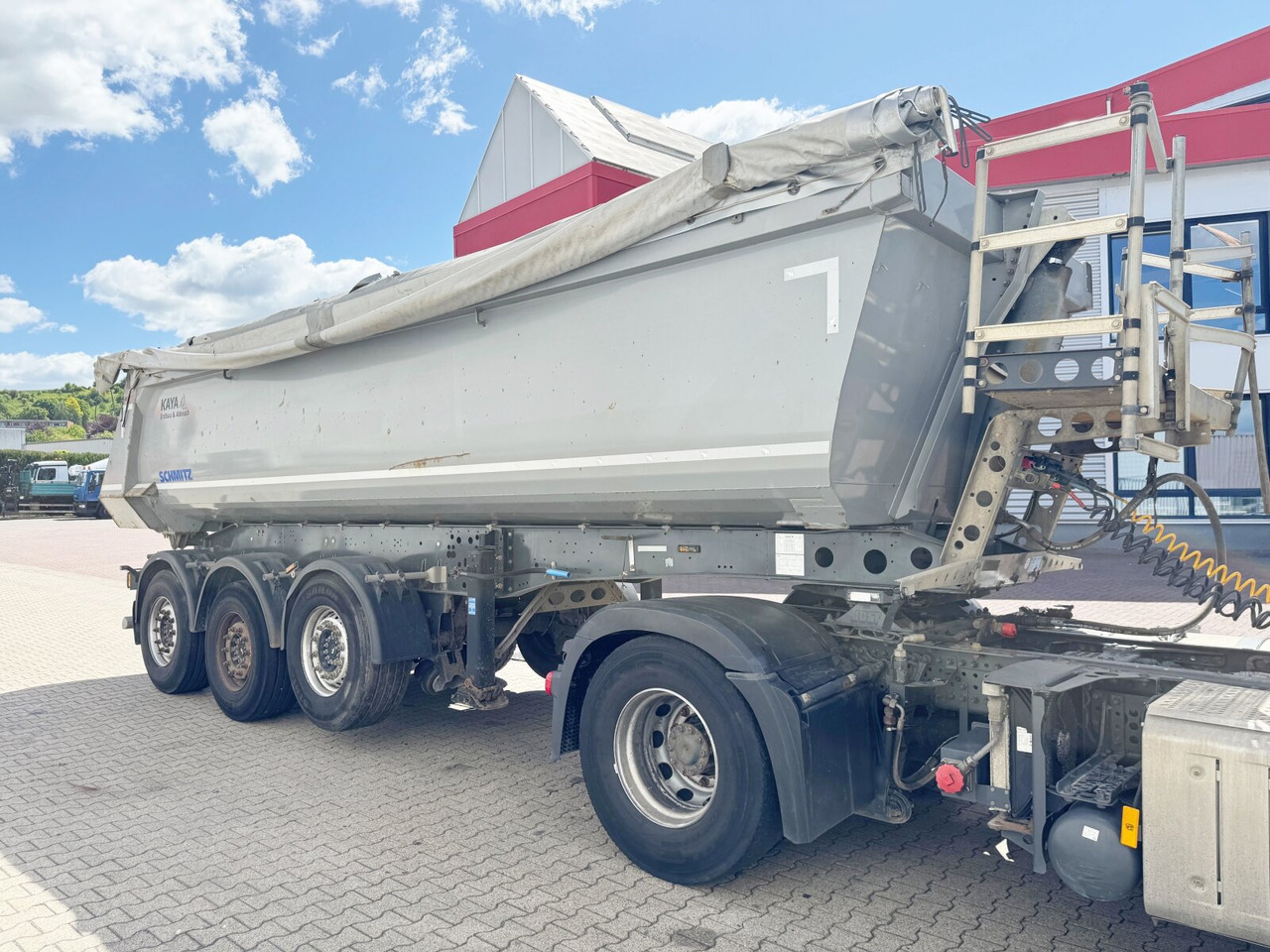 Schmitz Cargobull SKI 24 SL 7.2 SKI 24 SL 7.2, Stahlmulde ca. 24m³, Liftachse - 세미 트레일러 : 사진 1 Schmitz Cargobull SKI 24 SL 7.2 SKI 24 SL 7.2, Stahlmulde ca. 24m³, Liftachse - 세미 트레일러 : 사진 1