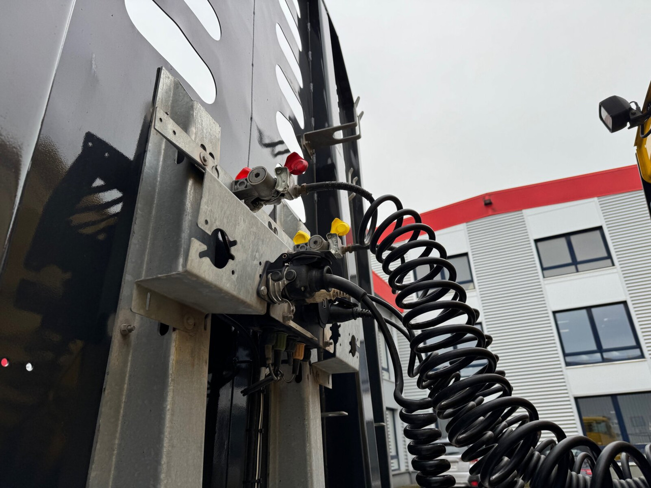 Schwarzmüller 3-Achs Holzauflieger 3-Achs Holzauflieger, Liftachse, MEHRFACH VORHANDEN! - 목재 세미 트레일러 : 사진 3 Schwarzmüller 3-Achs Holzauflieger 3-Achs Holzauflieger, Liftachse, MEHRFACH VORHANDEN! - 목재 세미 트레일러 : 사진 3