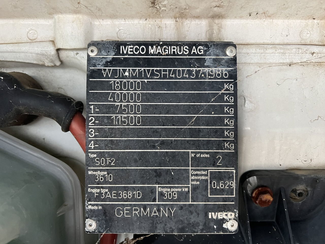 Stralis AD440S42T/P 4x2 Stralis AD440X42T/P 4x2, Ex- - 트랙터 유닛 : 사진 4 Stralis AD440S42T/P 4x2 Stralis AD440X42T/P 4x2, Ex- - 트랙터 유닛 : 사진 4