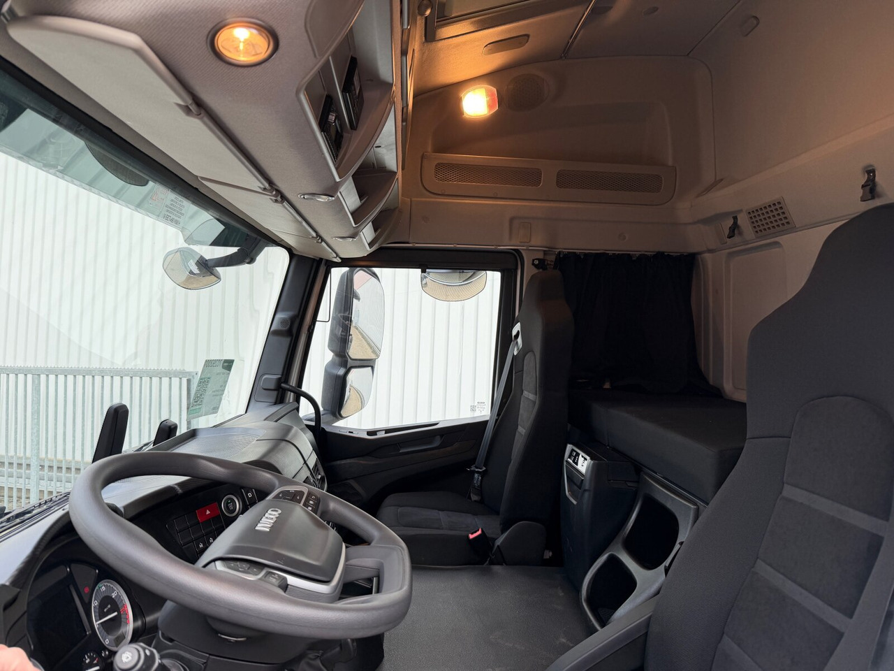 T-Way AT410T51/58 8x4 T-Way AT410T51/58 8x4, Retarder, Bordmatik, 4x VORHANDEN! - 덤프트럭 : 사진 2 T-Way AT410T51/58 8x4 T-Way AT410T51/58 8x4, Retarder, Bordmatik, 4x VORHANDEN! - 덤프트럭 : 사진 2