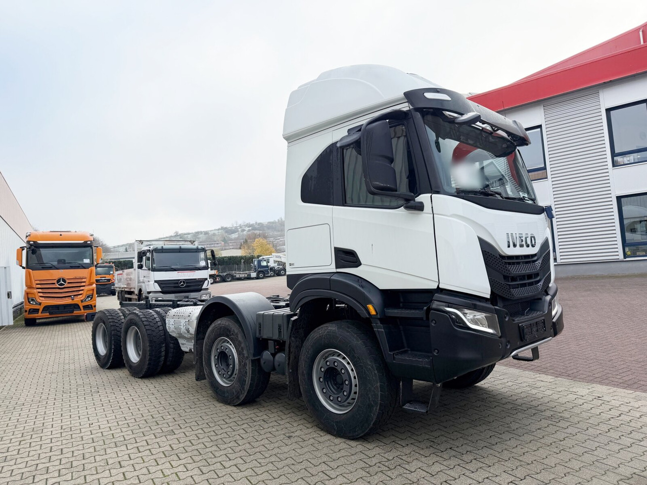 신규 트랙터 유닛 T-Way AT410T51/58 8x4 T-Way AT410T51/58 8x4, Retarder, Nebenantrieb, 4x VORHANDEN! : 사진 9 신규 트랙터 유닛 T-Way AT410T51/58 8x4 T-Way AT410T51/58 8x4, Retarder, Nebenantrieb, 4x VORHANDEN! : 사진 9