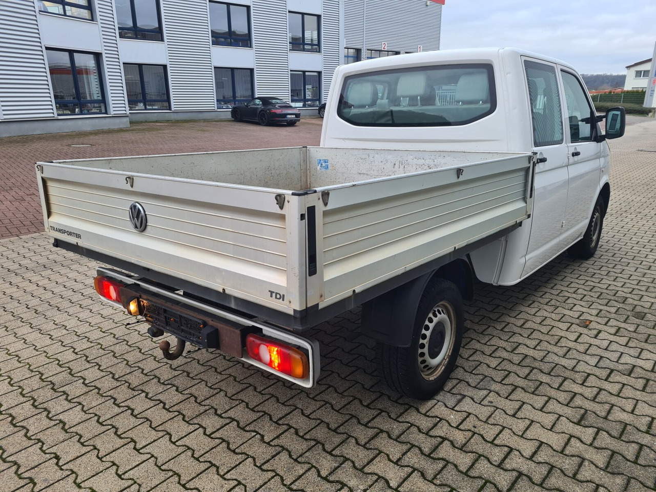 플랫베드 밴, 콤비 밴 T5 Doka 4x2 T5 Doka 4x2, 2.0 ltr. TDI Pritsche : 사진 11 플랫베드 밴, 콤비 밴 T5 Doka 4x2 T5 Doka 4x2, 2.0 ltr. TDI Pritsche : 사진 11