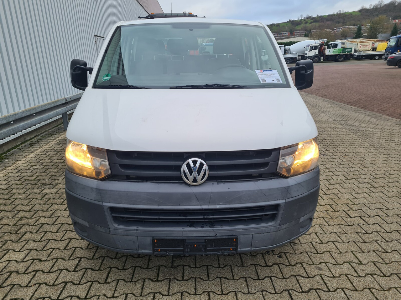 플랫베드 밴, 콤비 밴 T5 Doka 4x2 T5 Doka 4x2, 2.0 ltr. TDI Pritsche : 사진 13 플랫베드 밴, 콤비 밴 T5 Doka 4x2 T5 Doka 4x2, 2.0 ltr. TDI Pritsche : 사진 13